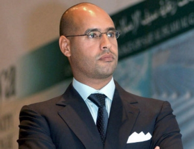 سيف الإسلام القذافي يمثل أمام المحكمة في طرابلس عبر الكاميرات