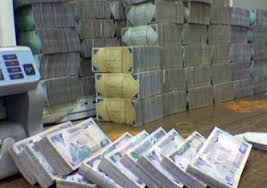 2 مليار دولار رسوم التحويلات إلى أفريقيا سنوياً