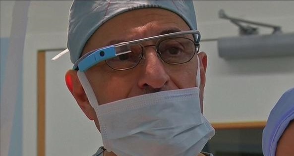 عملية جراحية بالاستعانة بنظارة غوغل