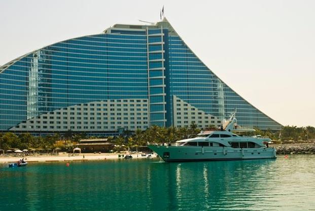 بالصور .. أكبر 10 فنادق في دبي