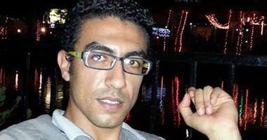 «ثورة الإنترنت » تنسق مع حزب «الدستور» لمساعدتها على جمع توكيلات القضاء الإدارى