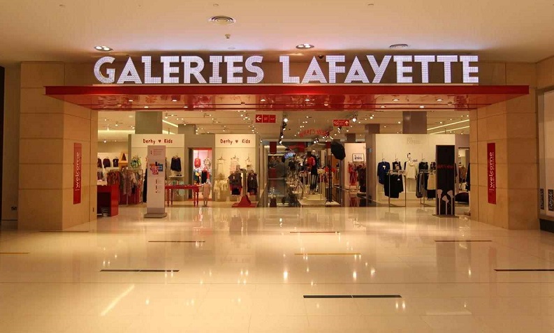 عائلة “مولان” الفرنسية تشتري حصة 6.1% في “كارفور”