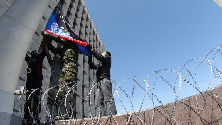 هل يتكرر سيناريو القرم؟.. معارضون بـ”دونيتسك” يطلبون الانضمام لروسيا