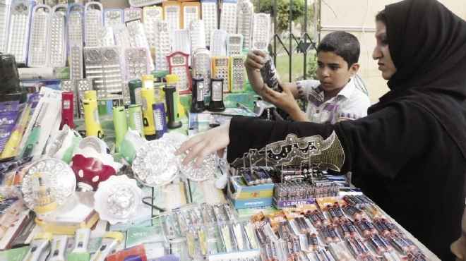 بيزنس «الضلمة».. 20% زيادة فى مبيعات كشافات الطوارئ