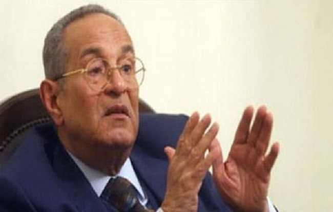 أبو شقة يتنازل عن معاشه من القضاء للأبد لصالح بناء مصر