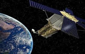 السعودية تطلق بنجاح القمر “سعودي سات 4” لإجراء تجارب علمية في الفضاء