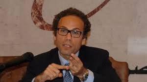 النواوى يستعرض الفرص والتحديات التى تواجه المصرية للاتصالات مع العاملين