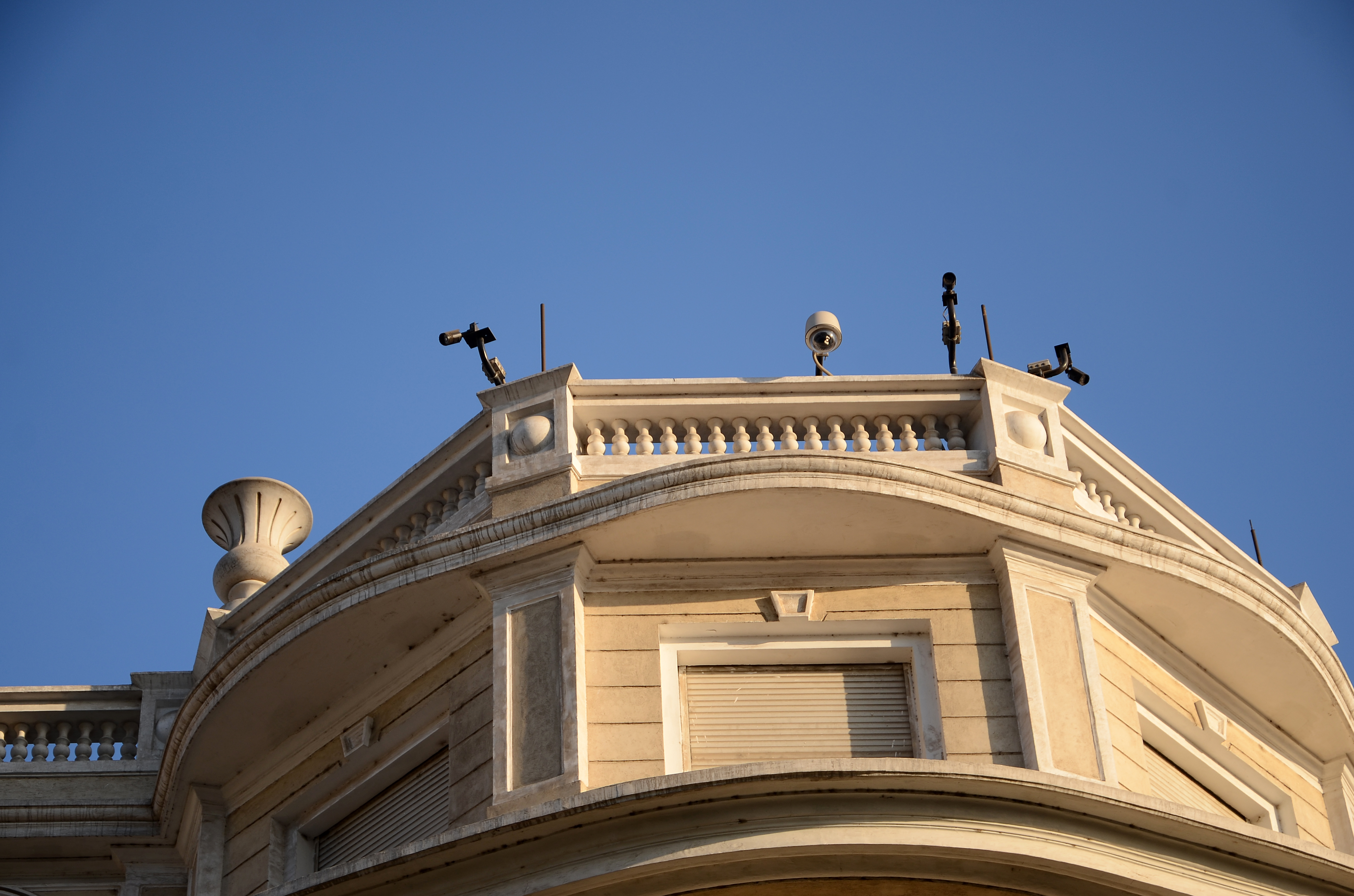 «السياحة» تتعاقد مع «الاتصالات» لتوريد 20 كاميرا مراقبة بتكلفة 4 ملايين جنيه