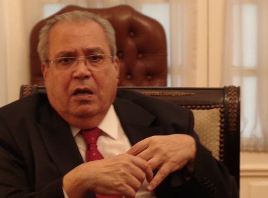 عصفور يعتذر رسميا عن ترشحة لنيل جائزة النيل لعام 2014