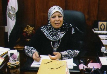 رئيس صندوق التأمين آمال عبدالوهاب