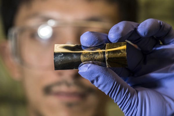 جديد..بطارية قابلة للطي ويتم شحنها آلاف المرات