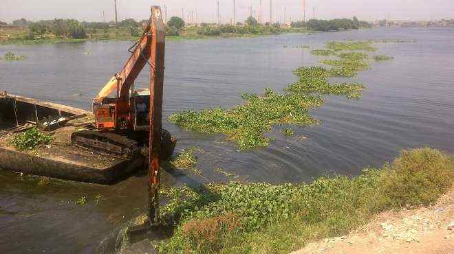 عبد المطلب : 350 مليون جنيه تكلفة تطهير المجاري المائية عام/2014 2013