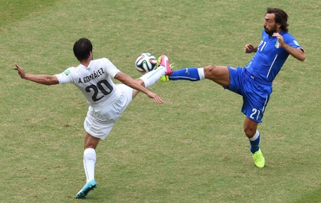 بالصور : مباراة ايطاليا والاورجواى