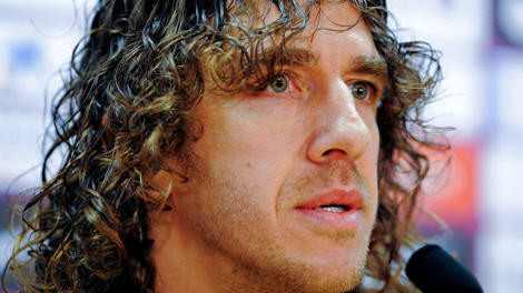 الفيفا : كارليس بويول لتسليم كأس العالم في النهائي