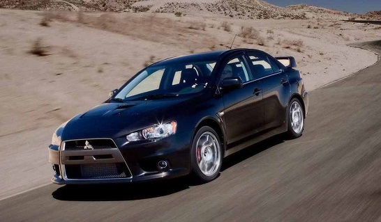 مقارنة بين مواصفات واسعار ميتسوبيشى اتراج وبروتون ساجا 2014