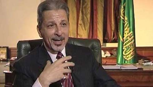 السفارة السعودية بالقاهرة تنفي غلق باب تأشيرات العمرة للمصريين