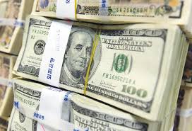 البنوك السويسرية تهدد بتجميد حسابات العملاء الأمريكيين