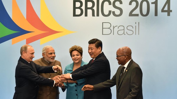 مجموعة البريكس تؤسس بنكا تنمويا مشتركا لتعزيز النمو
