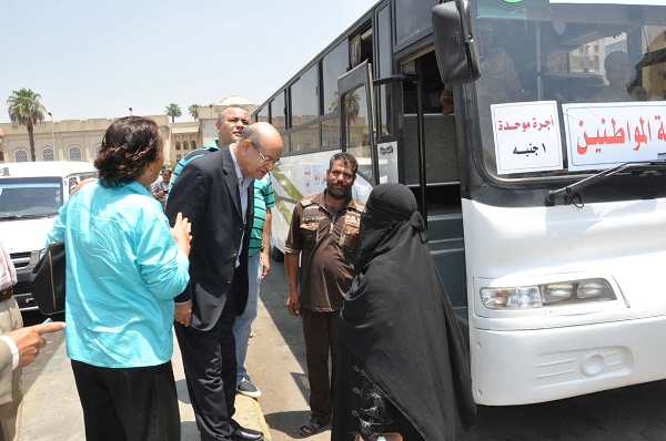 “الجيش” يدفع بـ 36 أتوبيس نقل جماعى بالجيزة لخدمة المواطنين