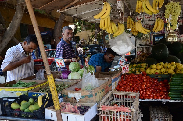 الأسعار تشتعل مع بداية رمضان.. زيادات فى اللحوم والألبان والدواجن والخضر والفاكهة