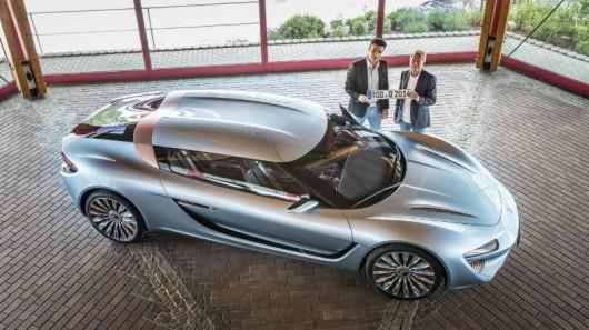 QUANT e-Sportlimousine with nanoFLOWCELL® drive