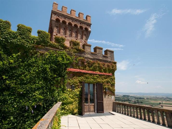 بالصور.. منزل بُني في القرن السادس عشر معروض للبيع مقابل 16 مليون دولار