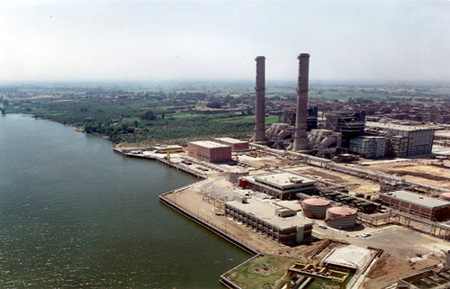 وزير الكهرباء: ارتفاع درجة الحرارة و انخفاض الرياح أبرز أسباب انقطاع الكهرباء