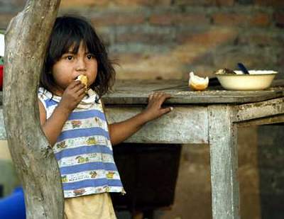 تقرير: واحد بين كل 7 يتلقى مساعدات لإبعاد شبح الجوع بأمريكا