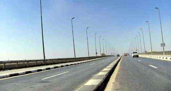 الطرق والكبارى