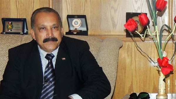 فلاح يتفقد اعمال تطوير موانى السويس