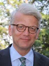 سفير ألمانيا بالقاهرة: لم نتلق طلبا من مصر بحظر أنشطة الإخوان