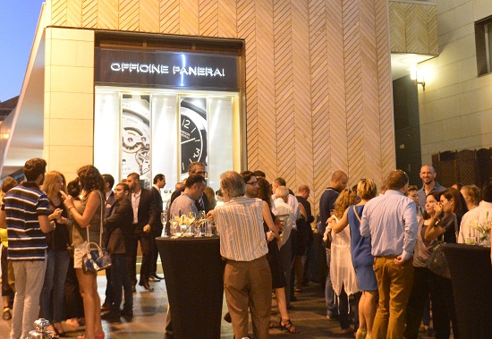 أوفيتشيني بانيراي تُعلن عن مشاركتها في أسبوع الفن في بيروت 2014