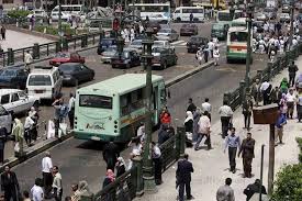 كثافة مرورية عالية فى اليوم الاول للعام الدراسى