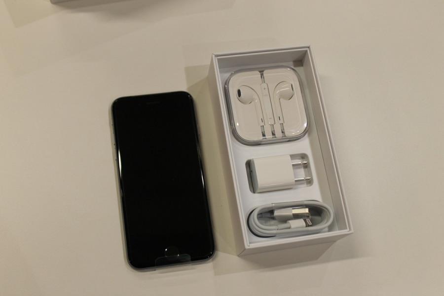 بالصور.. أول صور حقيقية للجيل الجديد من آيفون فور طرحه