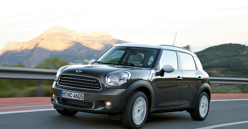 9 سيارات اجمالى مبيعات مينى كوبر هاى لاين خلال 7 اشهر