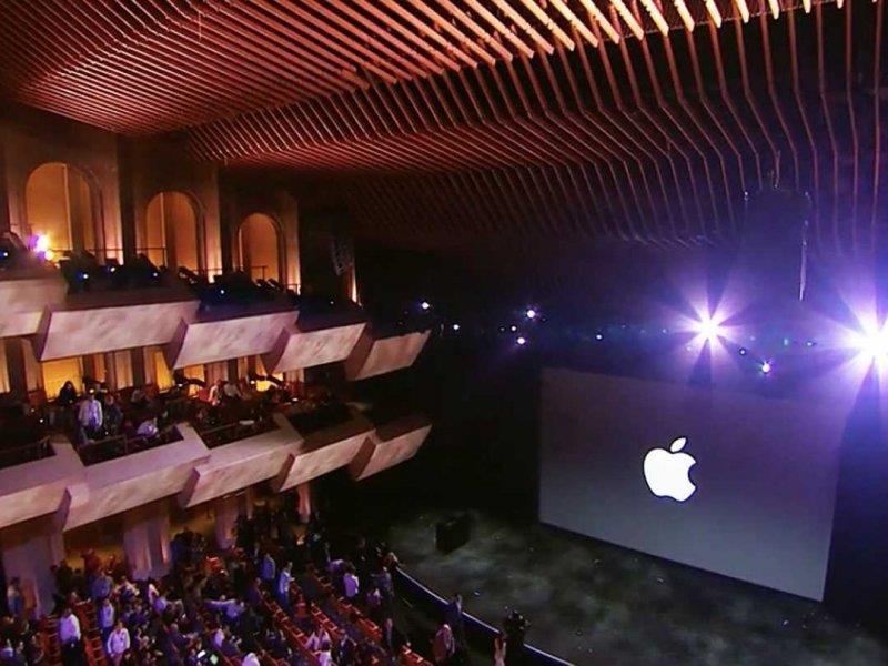 بالصور: انطلاق فعاليات حفل إطلاق آيفون 6