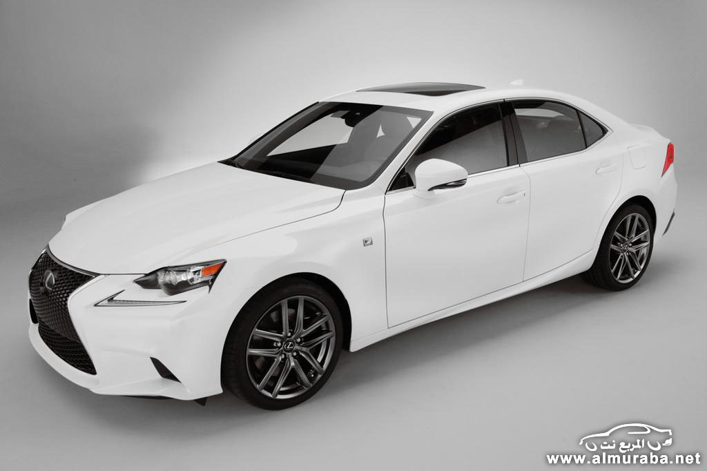 تعرف على مواصفات واسعار لكزس اي اس 2015