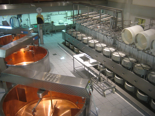 «المنصور للتصنيع» تضخ 15 مليون جنيه لتطوير خط إنتاج العصائر