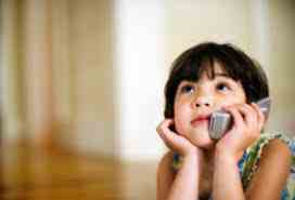 هاتفك الجوال يؤثر سلباً على تعلم طفلك الكلام