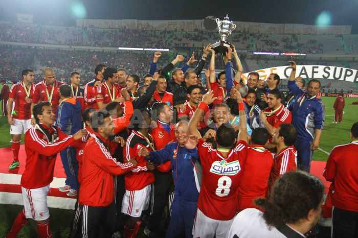 تتويج الأهلى بكأس السوبر