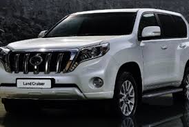 سيارات فوق 2000 سى سى