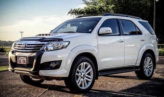تويوتا فورتشنر 2015