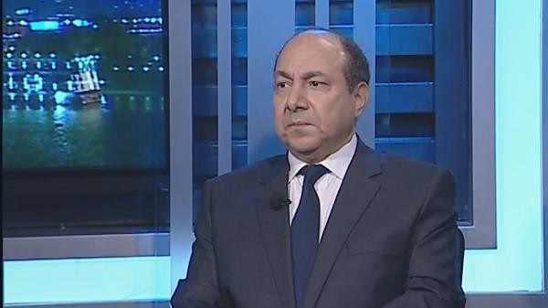 سفير مصر بصنعاء يتابع حل مشكلة الصياين المصريين