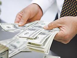 صفقات الدمج والاستحواذ تودع سنوات الانكماش