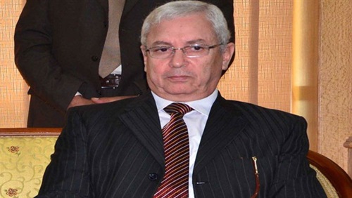 وزير التعليم العالى للطلاب : ثقافة الحوار أساس هام بالتعليم الجامعى