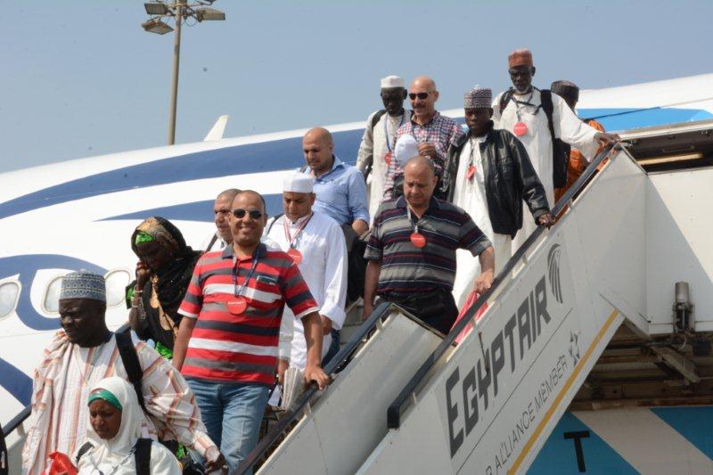 وصول الحجاج يوم السبت 11 أكتوبر و الكشف الحرارى عليهم