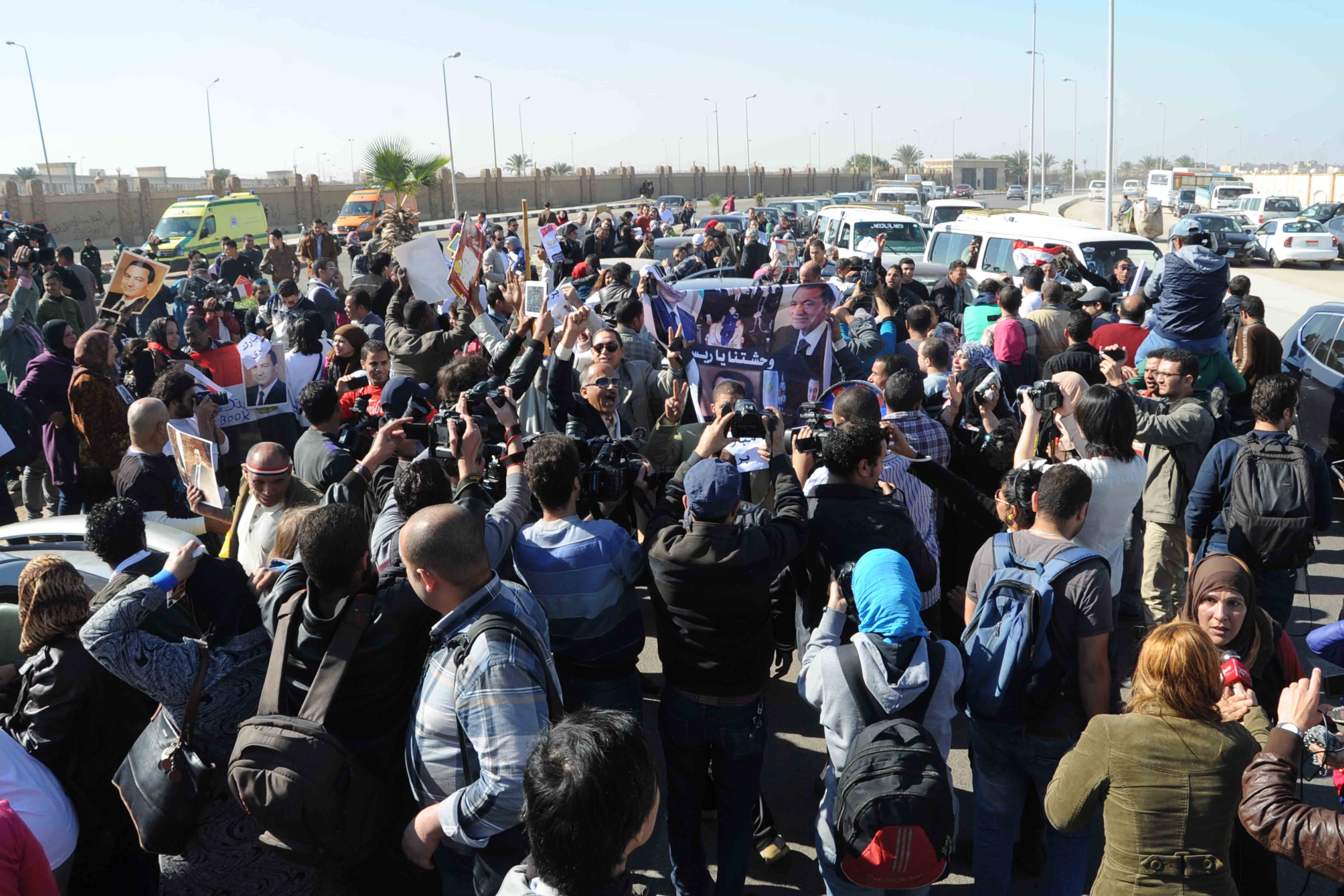 فرحة انصار مبارك بعد البراءة