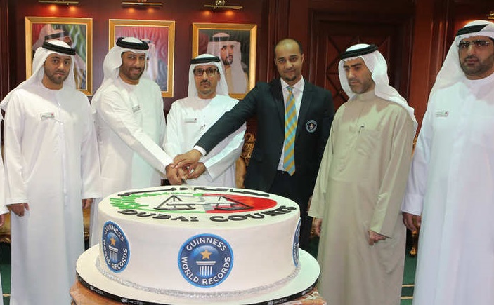 محاكم دبي تدخل موسوعة جينيس