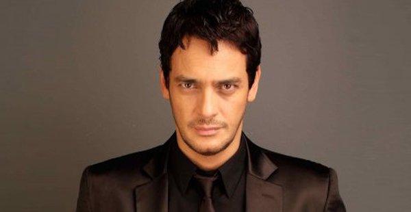 تعرف على فنانون تضامنوا مع خالد ابو النجا