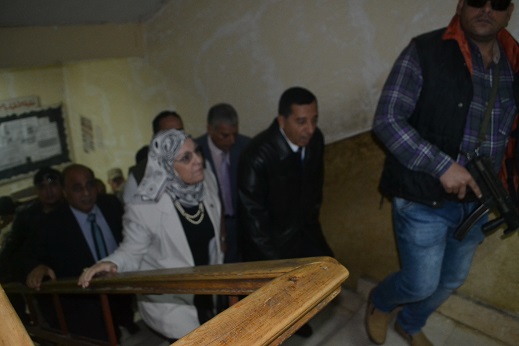 عشري وهدهود يتفقدان القوي العاملة بالبحيرة